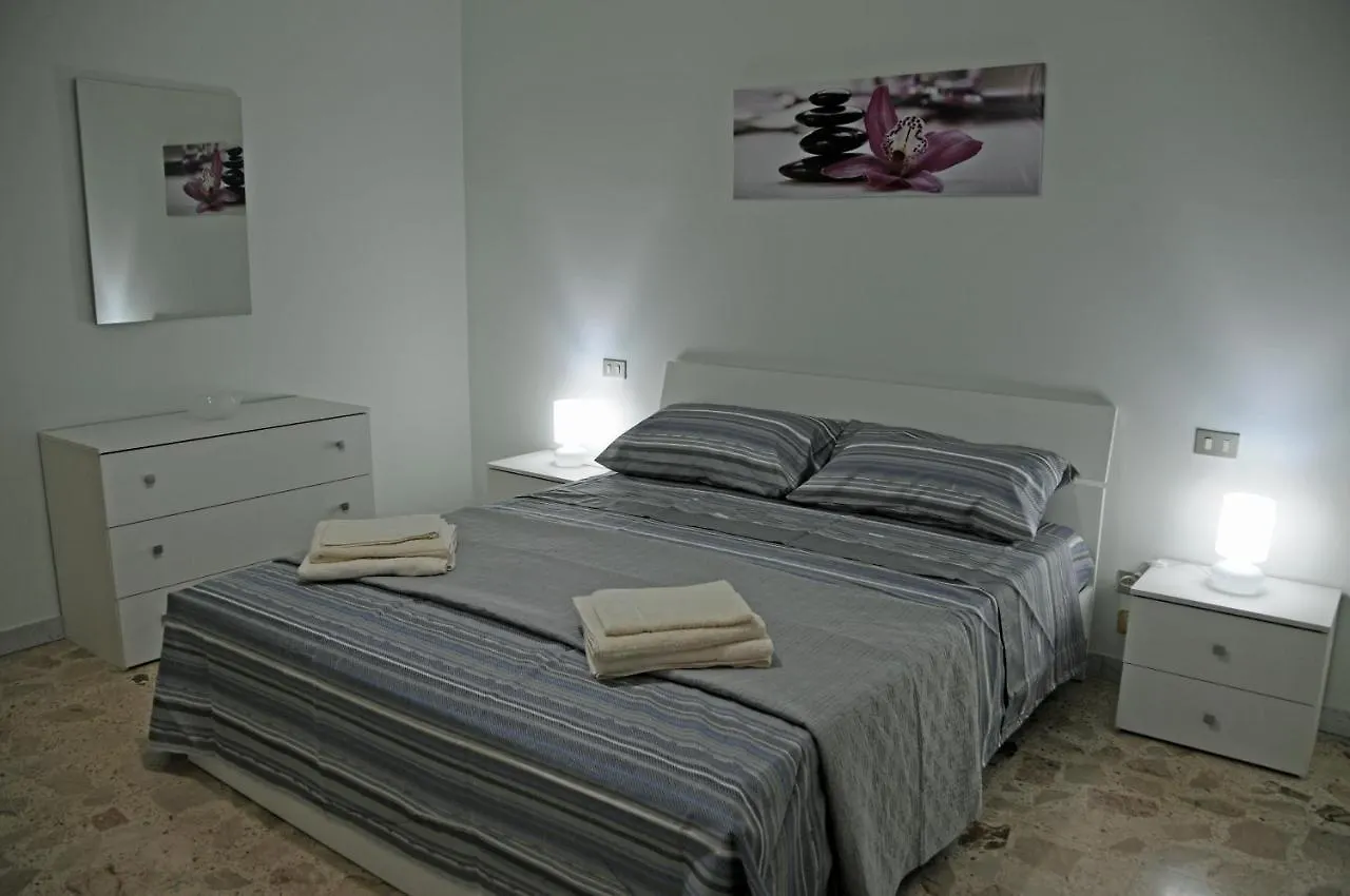 Appartamento Casa Mia Locazione Turistica Ragusa 0*,  Italia