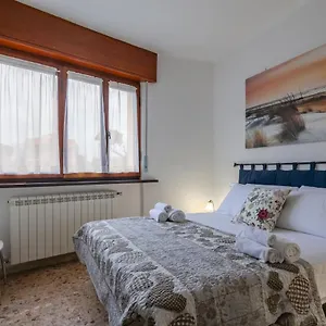 Cozy Near The Appartamento Tirrenia